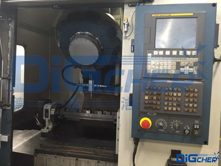 數(shù)控高壓水去毛刺機機床部分